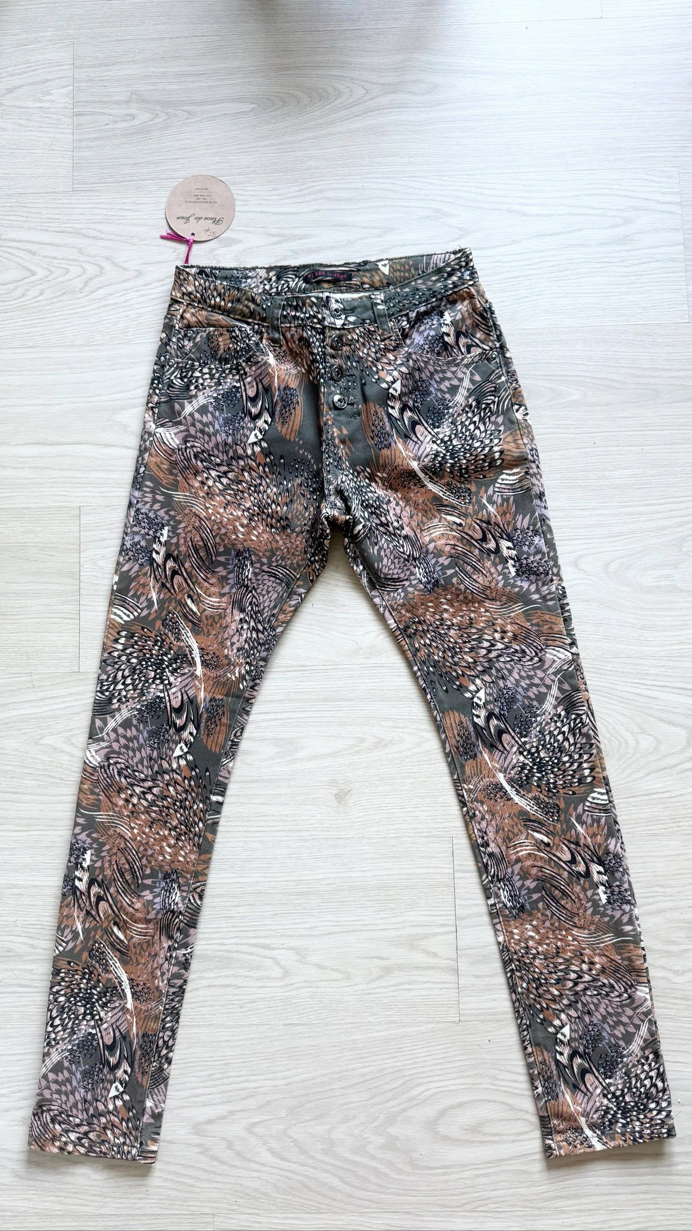 Jeans slim de talle alta color caqui y multicolor Place du Jour talla 36 S - nuevo con etiqueta – photo 8